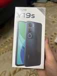 Новый не распечатанный VIVO Y19s