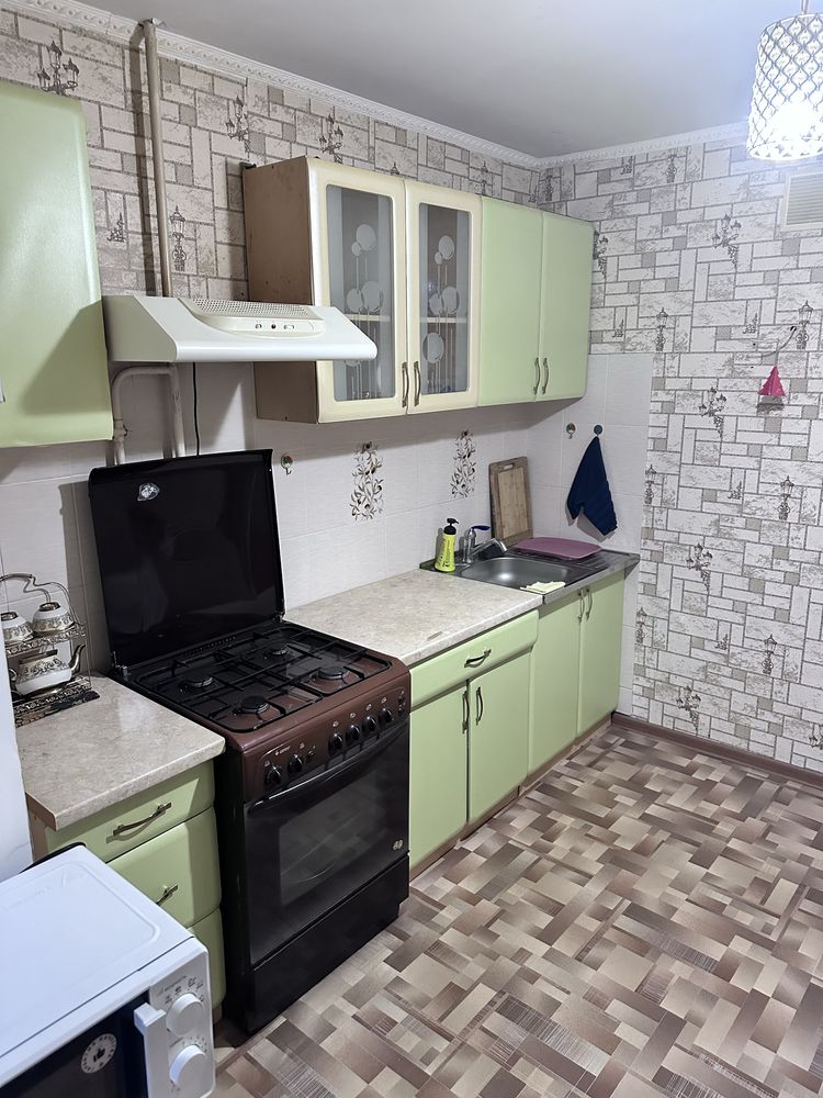 Сдам квартиру на часы на 8мкр.