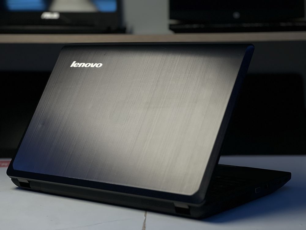 Lenovo Y580 Core i7