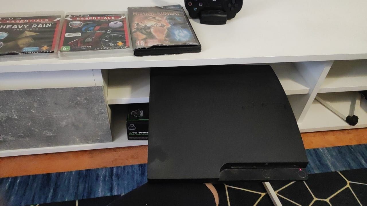 Продам PlayStation 3