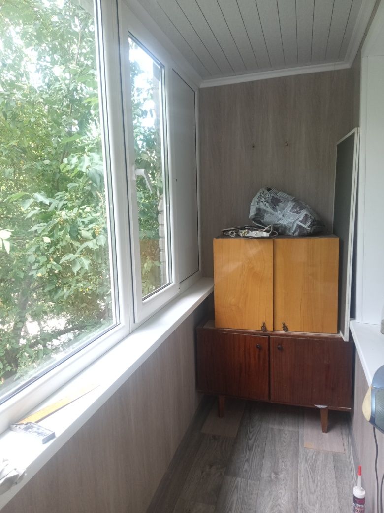 Продам  квартиру .