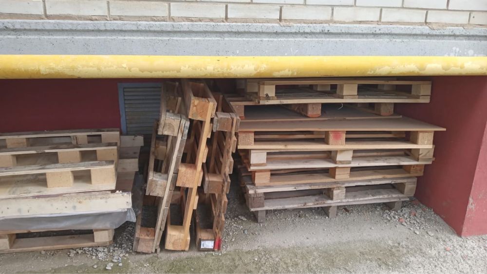 Продам новые поддоны из фанеры 140х105см
