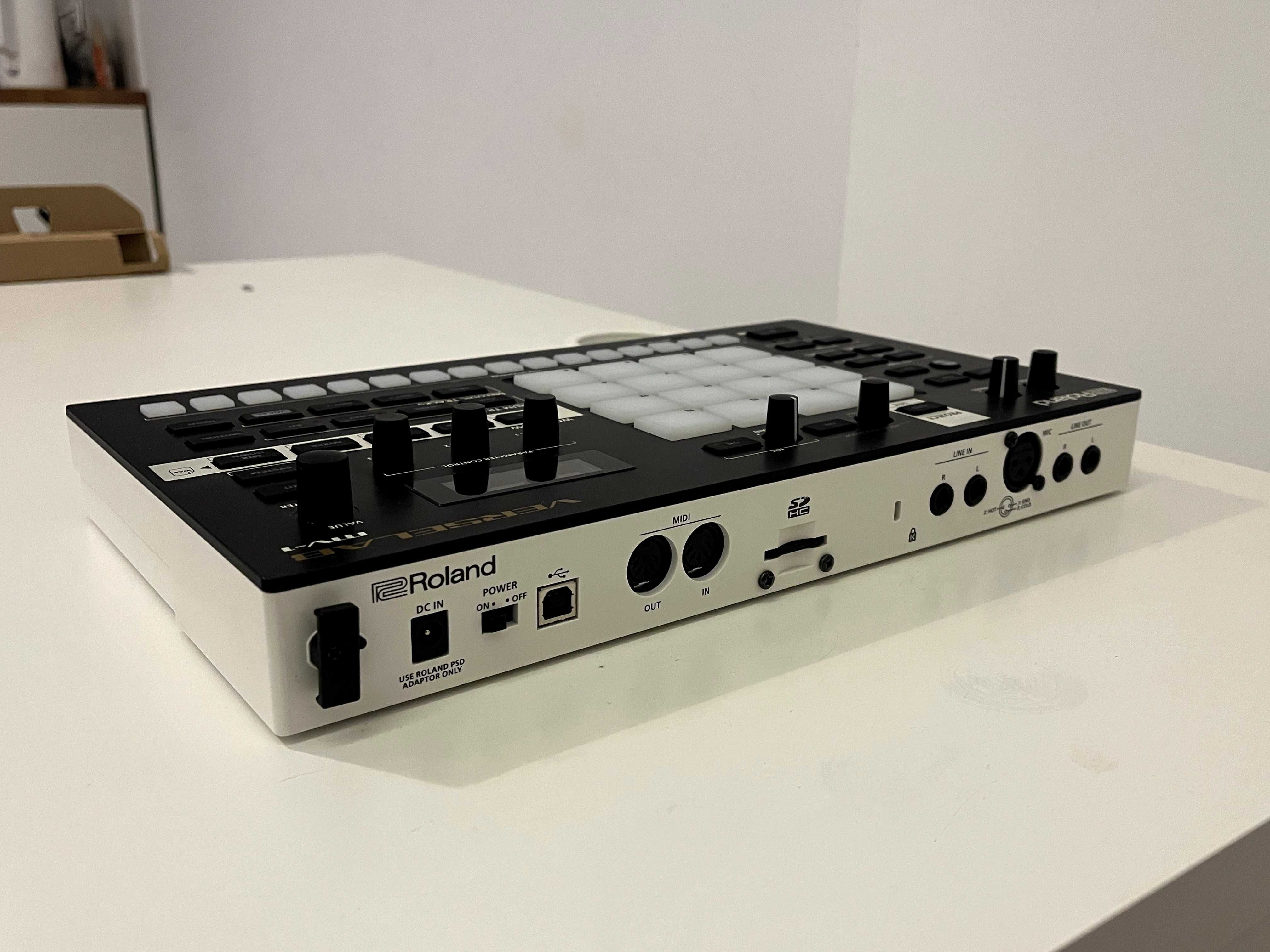 Roland MV-1 Verselab