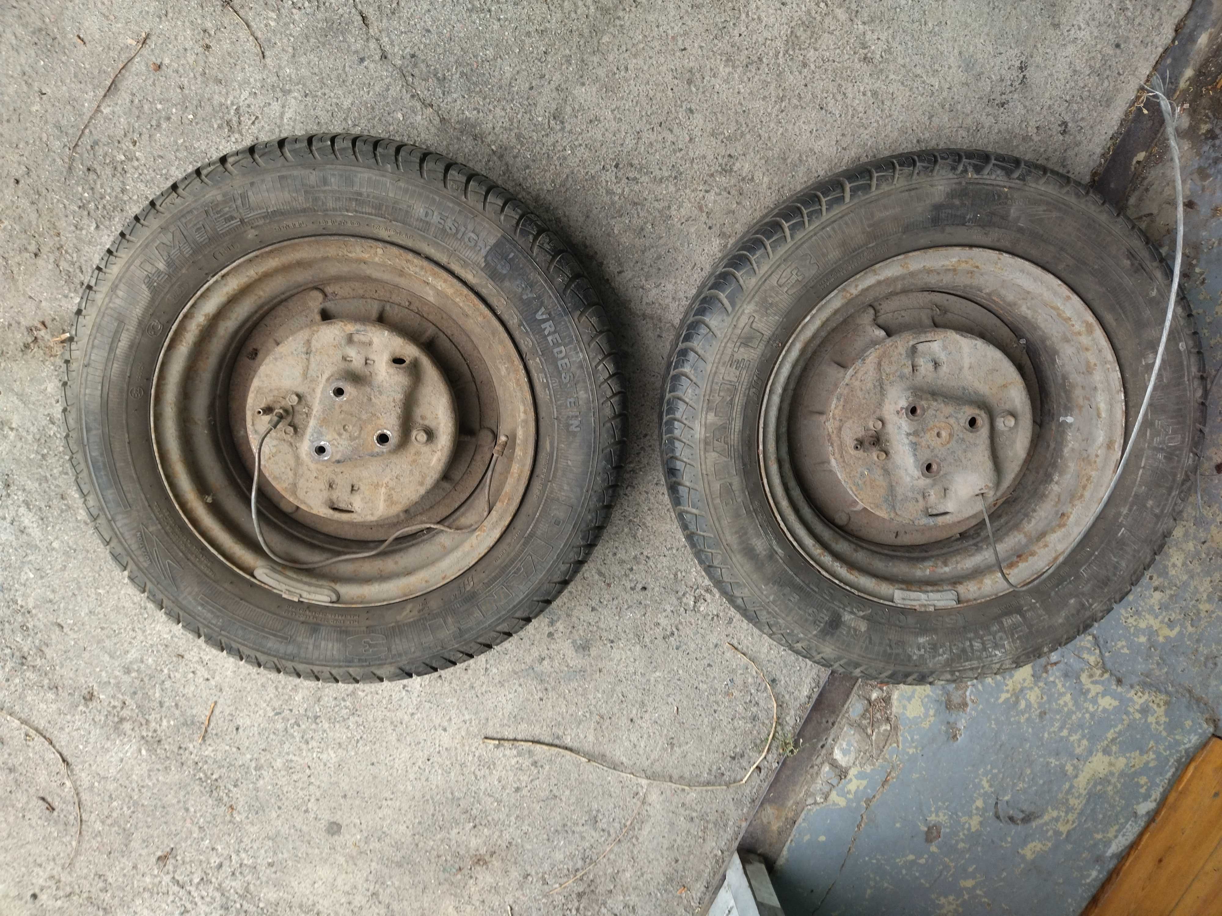 Колёса 2 штуки - 155/70/R13 для прицепа со ступицей от Таврии