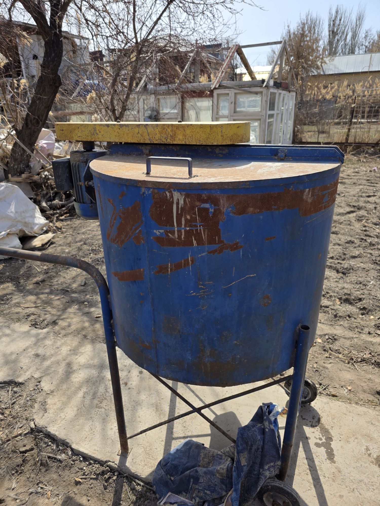 Аппарат для газоблока,  смеситель