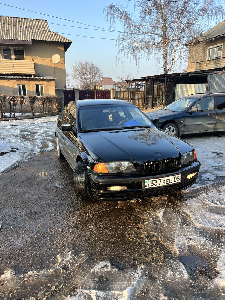 продам машину бмв е46