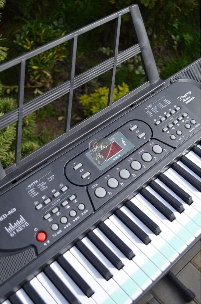 Синтезатор BD music 669