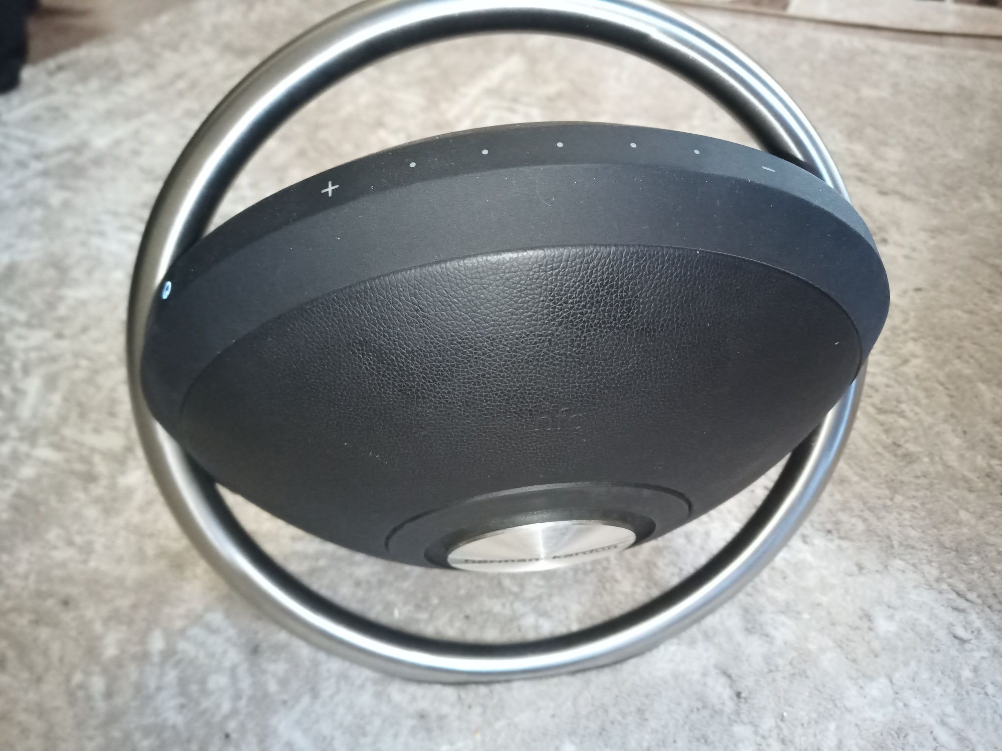 Портативная колонка Harman/Kardon