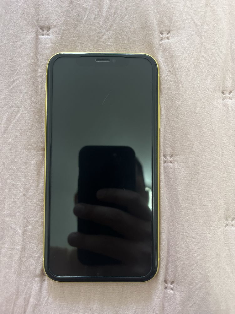 Продам iphone 11