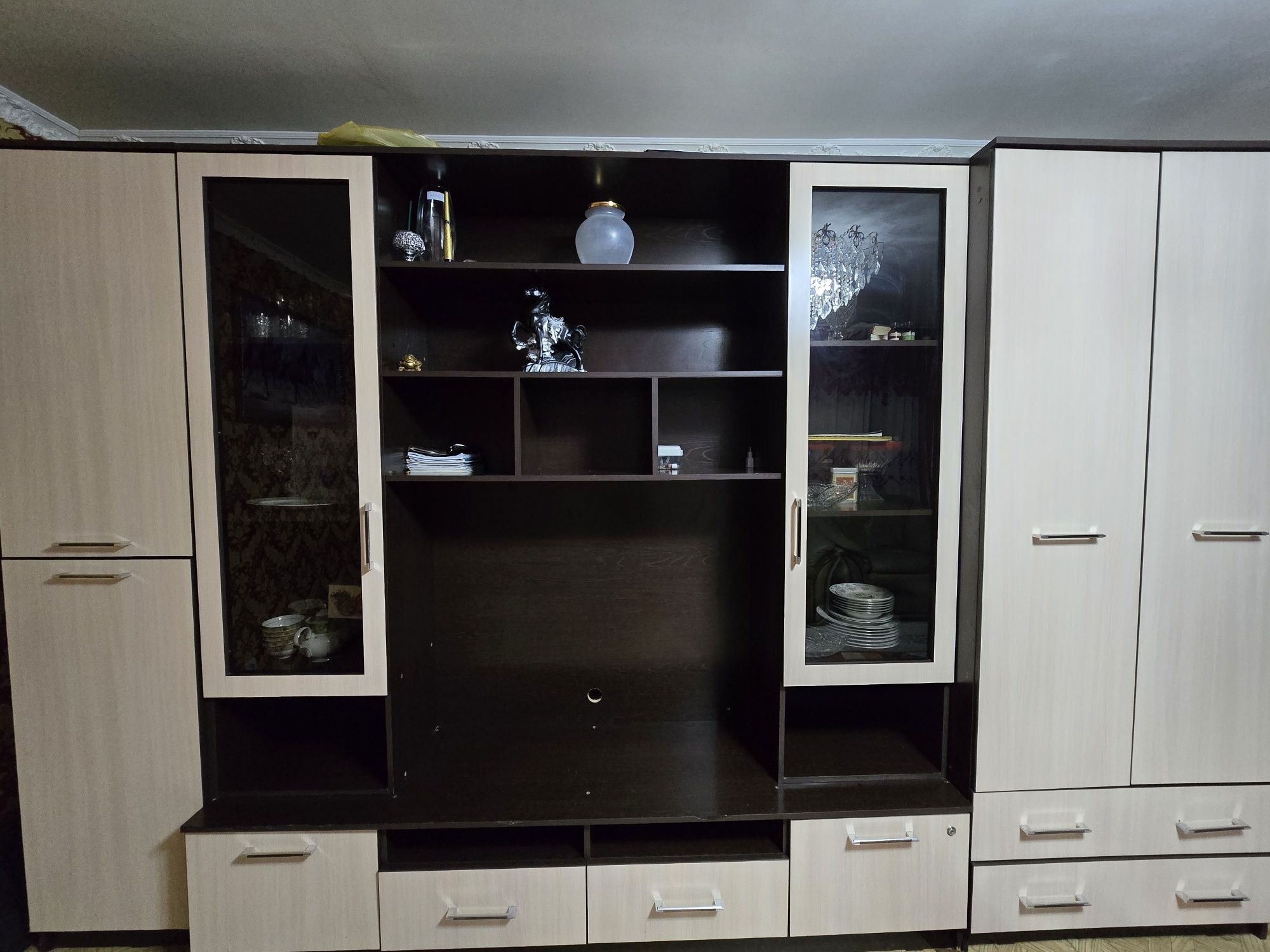 Продам стенку горку