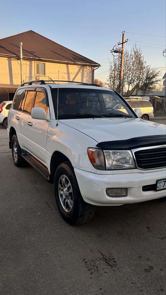 Land Cruiser 100