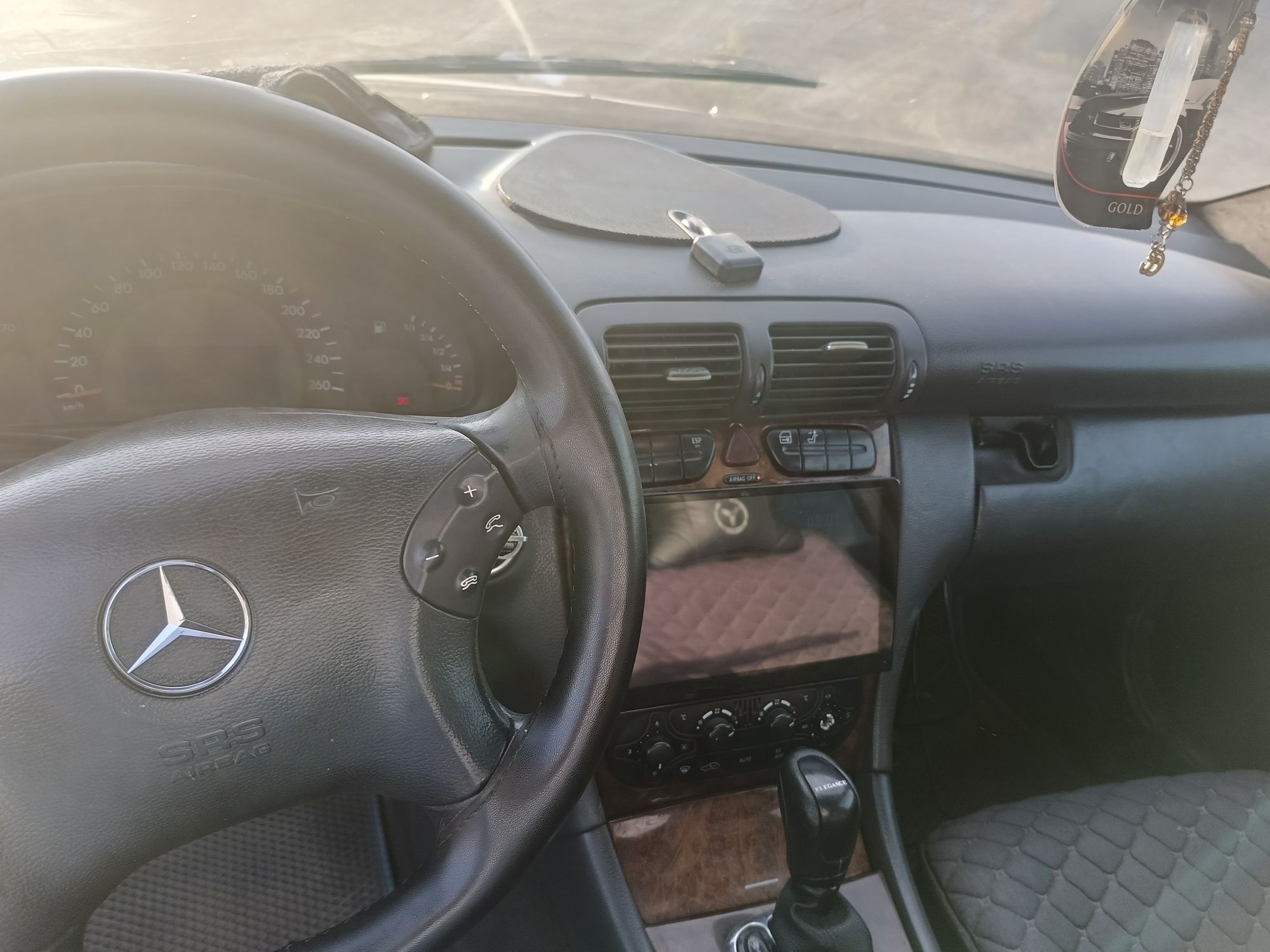 Mercedes c320  Мерседес