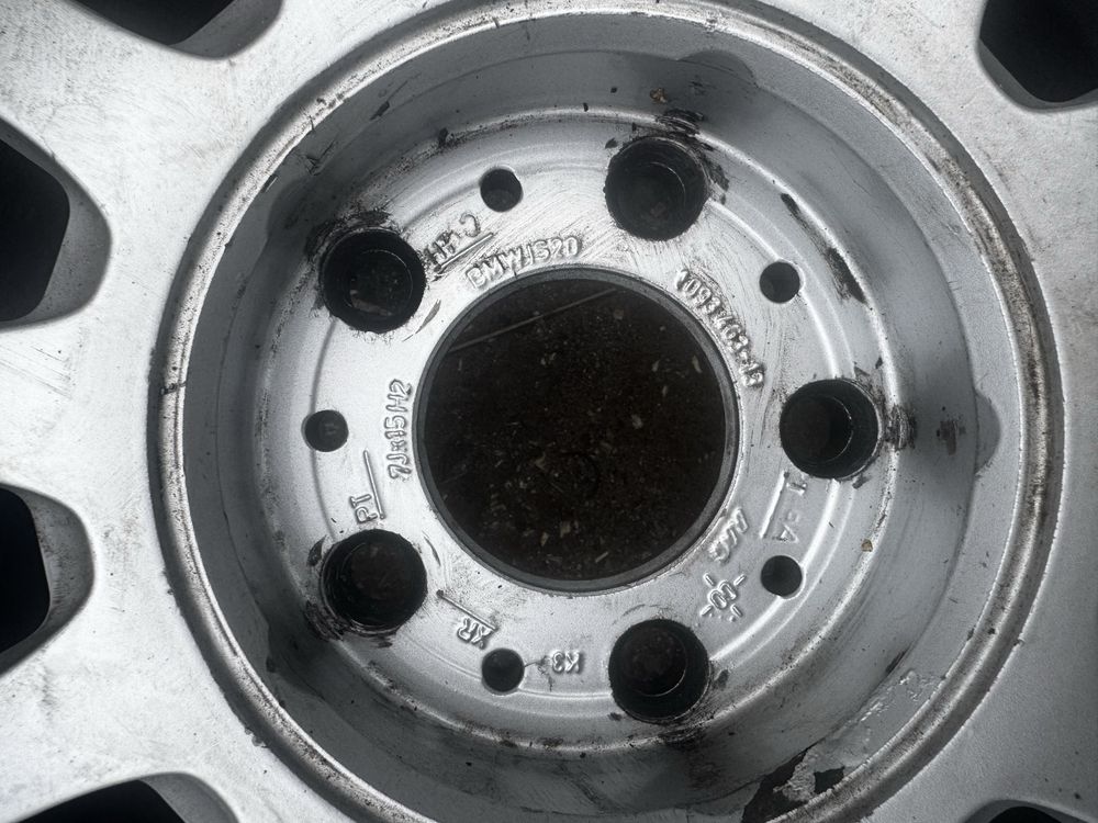 Диски с резиной 215/65/15 и разболтовка 5х120