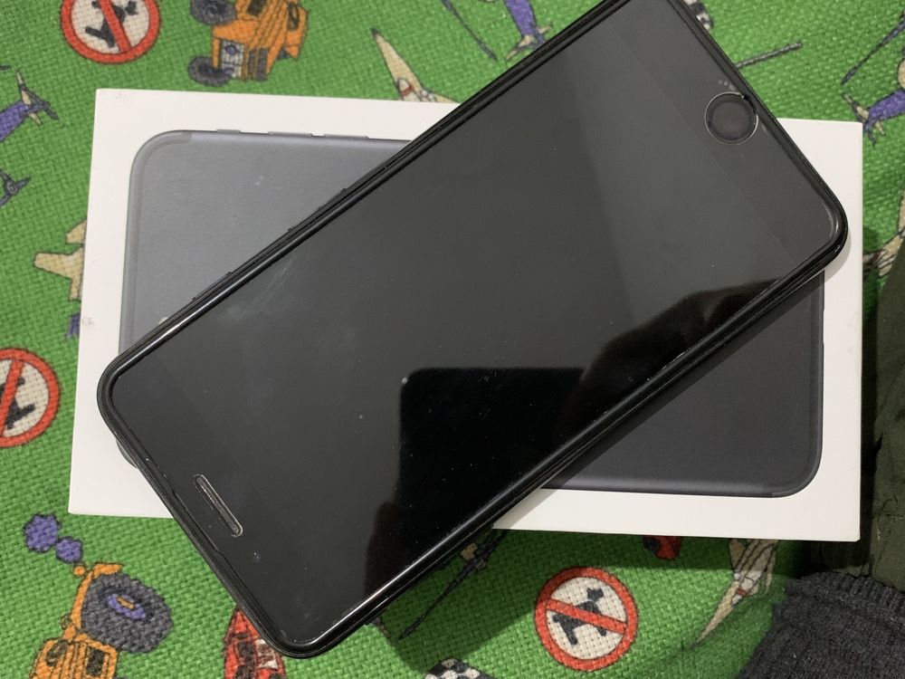 iPhone 7 Plus 32 GB