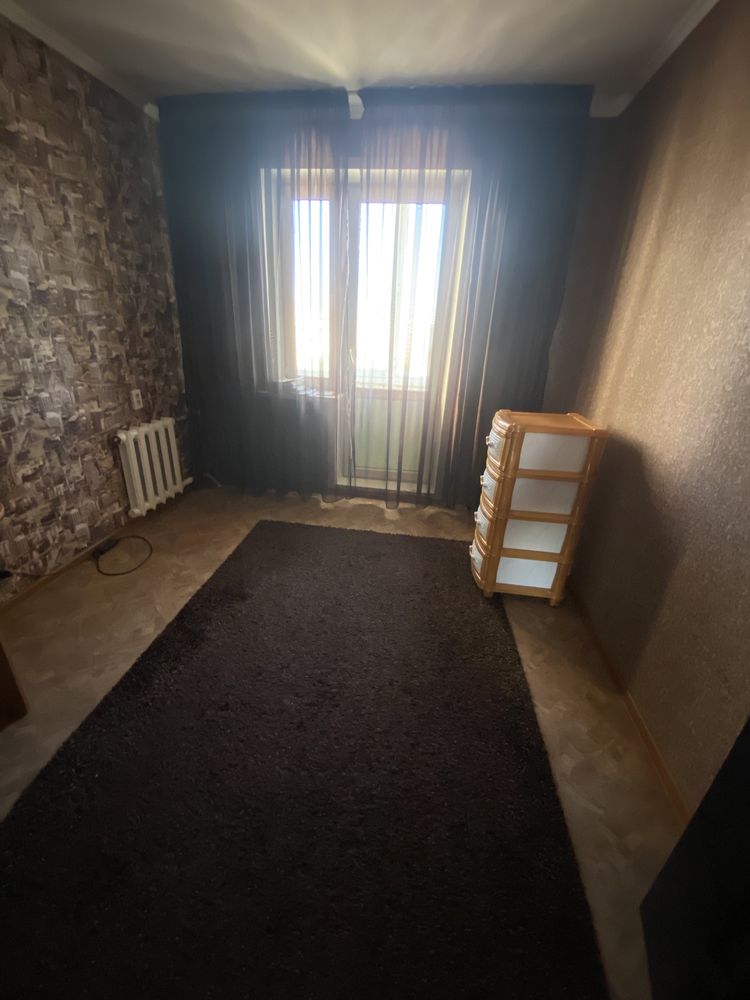 Продам 4-х комнатную квартиру