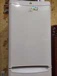 Продам Холодильник INDESIT