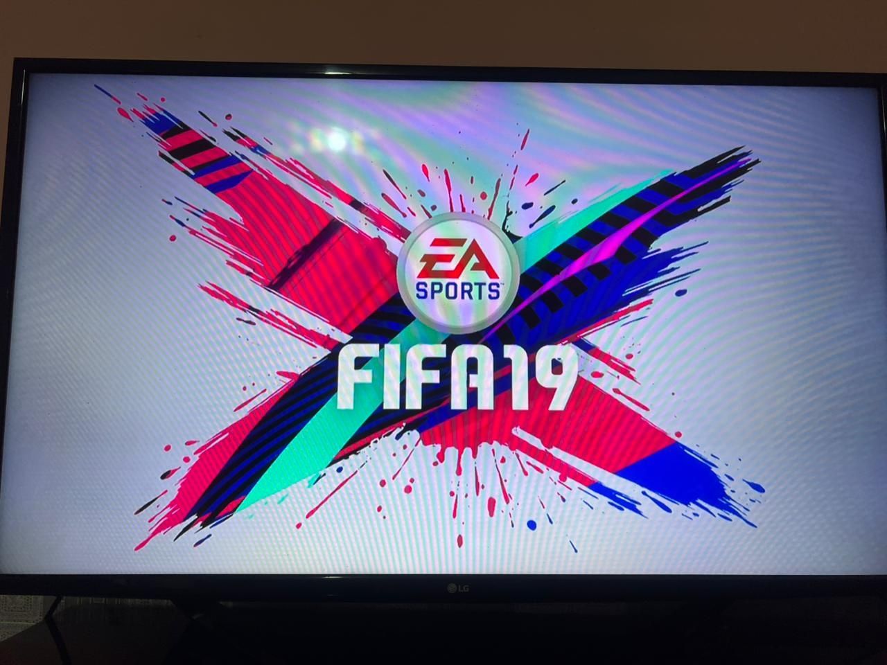 Playstation 3 в отличном состояние!