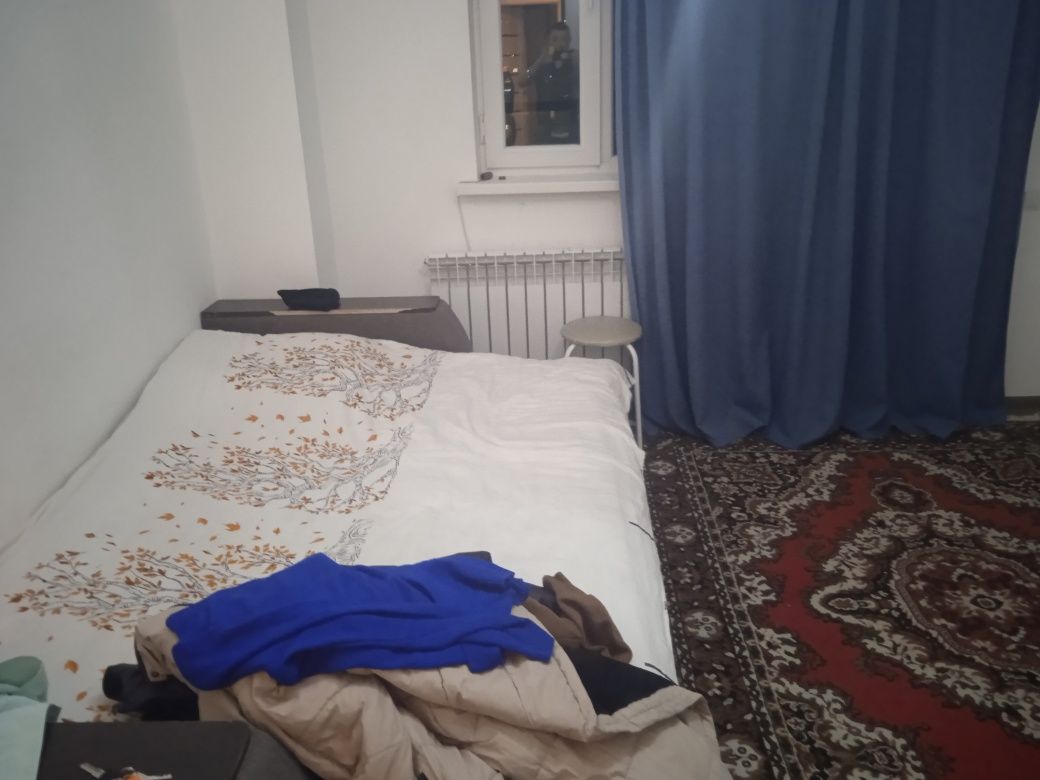 Көп уақыт тұратын жігіттер керек