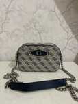 Продам сумки от Guess