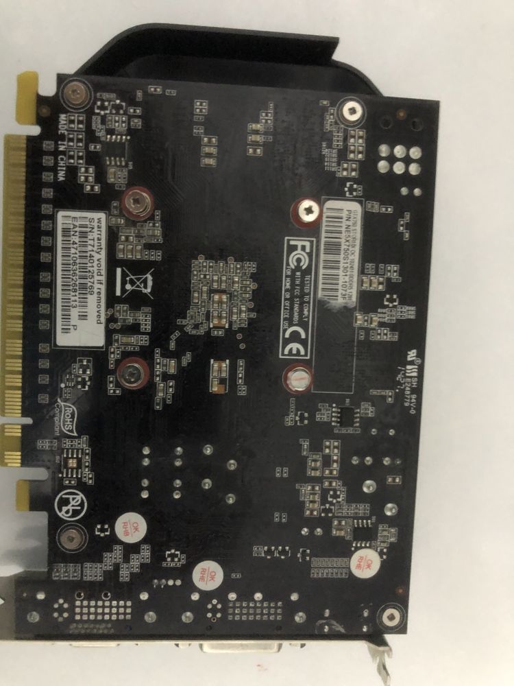 Видеокарта GTX 750
