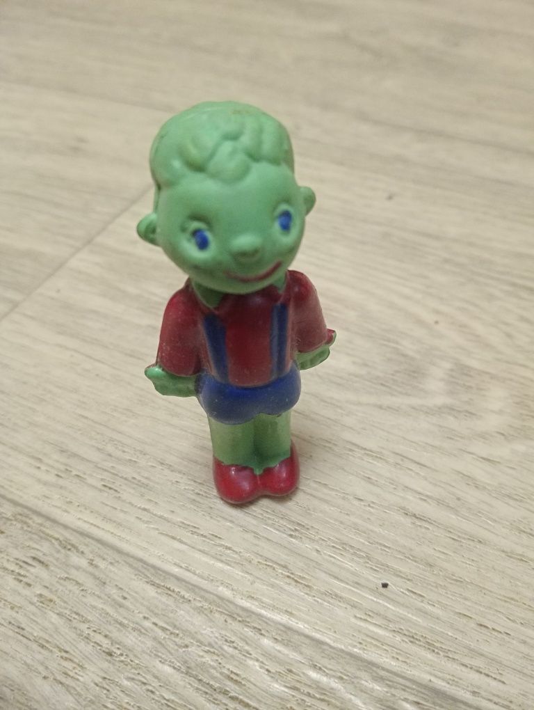 Продам фигурку СССР!