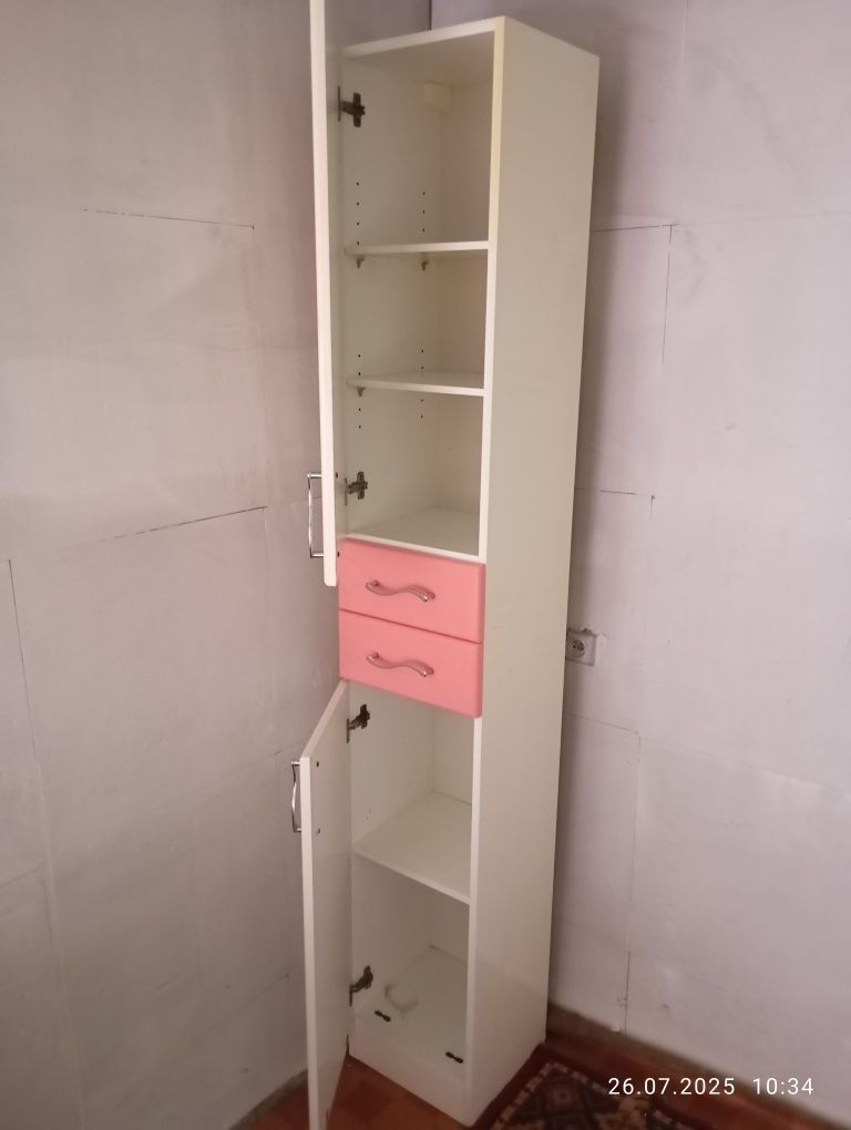 Шкаф в ванную комнату