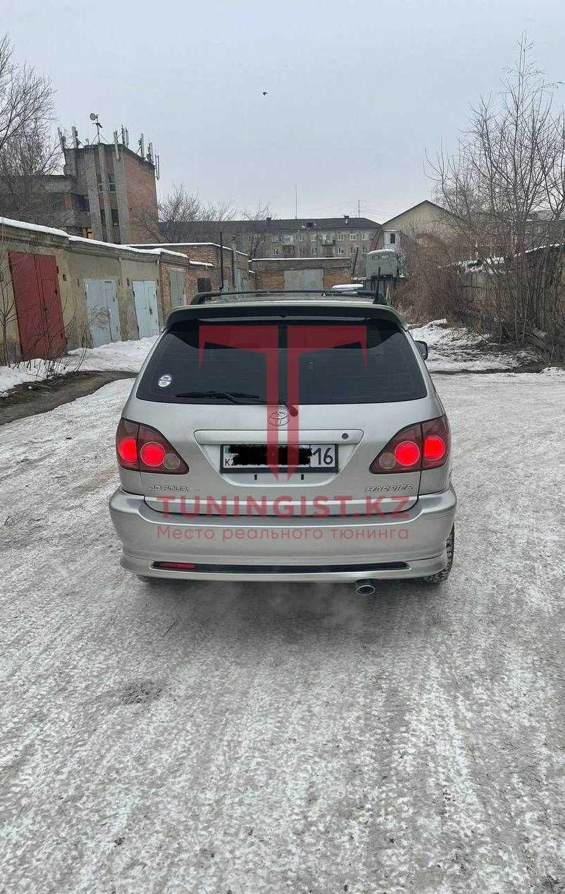 Тюнинг обвес Lexus RX 300 Тойота Харриер накладки на бампера и пороги