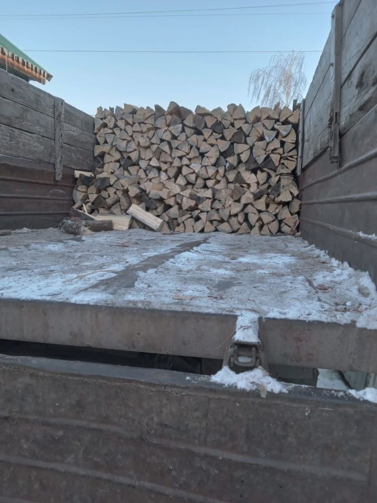 Дрова 20 000 т  ряд доставка по городу бесплатно.