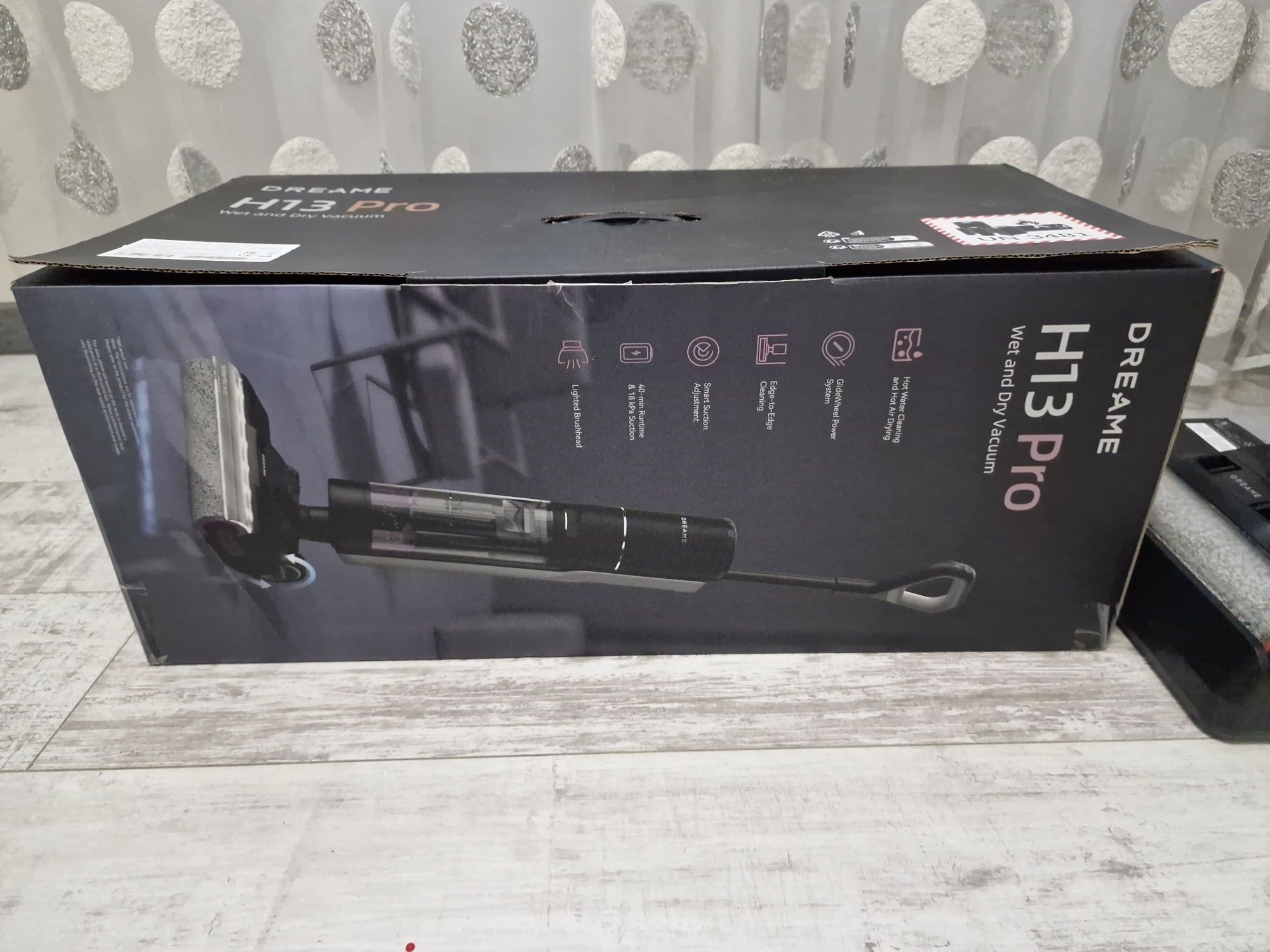 Моющий вертикальный пылесос dreame h13 pro