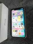 iPhone 11 , в отличном состоянии .
