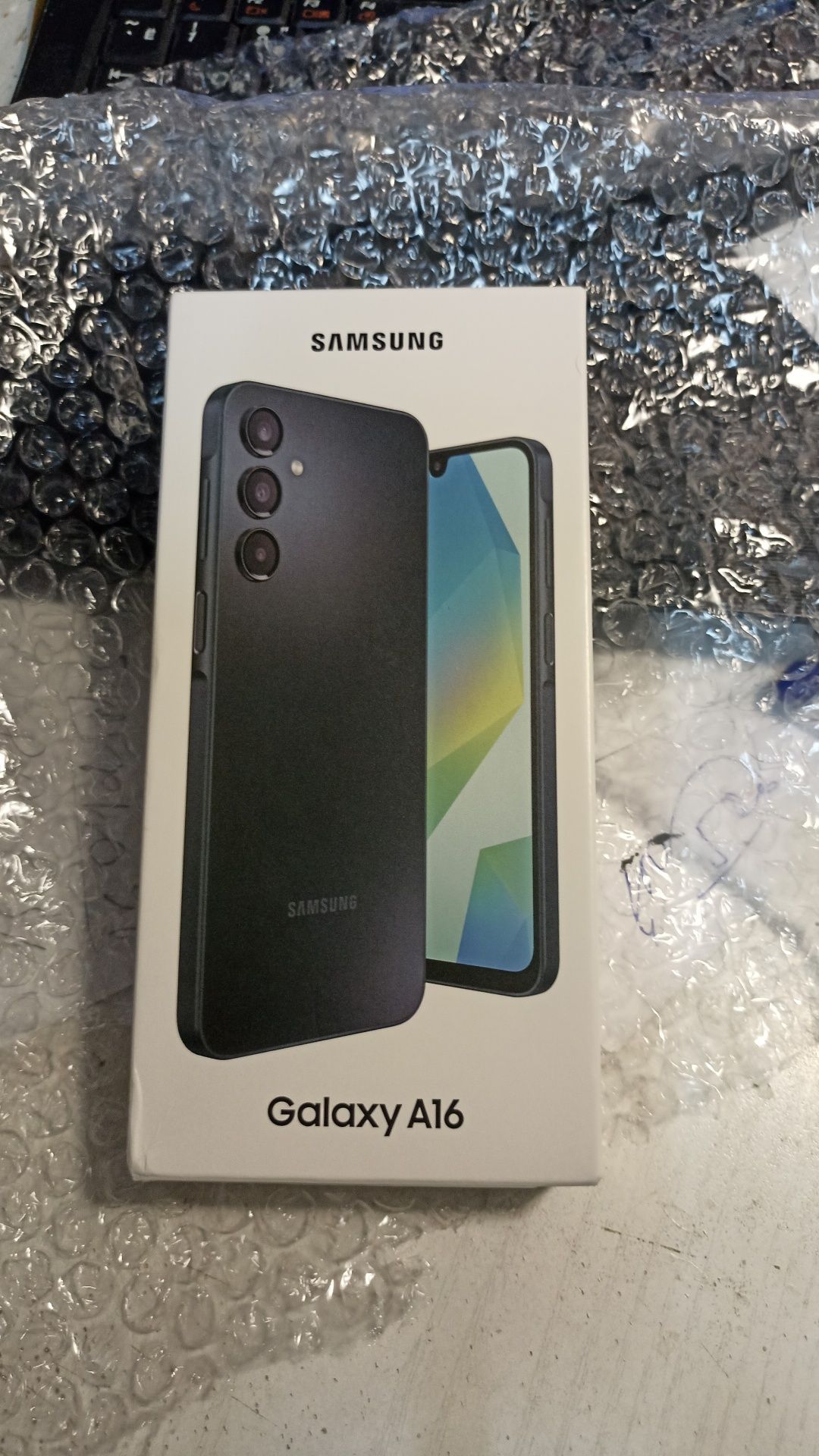 Телефон  Samsung