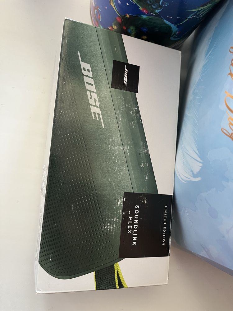 Продам колонку Bose Soundlink Flex - отличное состояние. Оригинал.