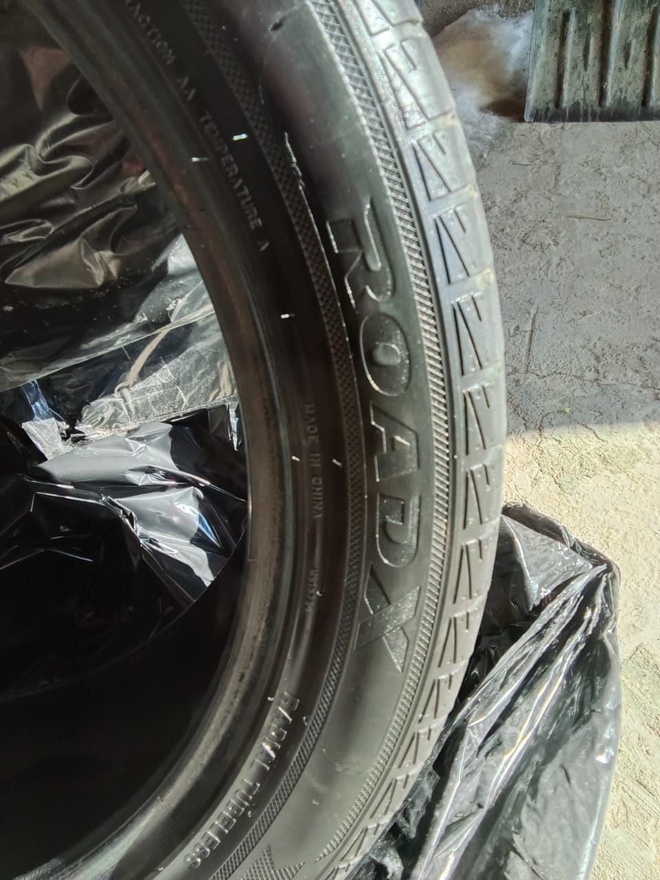 265/45 R 22 резина летняя.