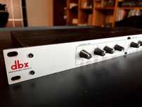 Активный кроссовер DBX 223xs