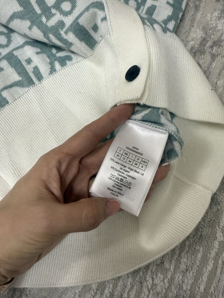 Свитер Christian Dior
