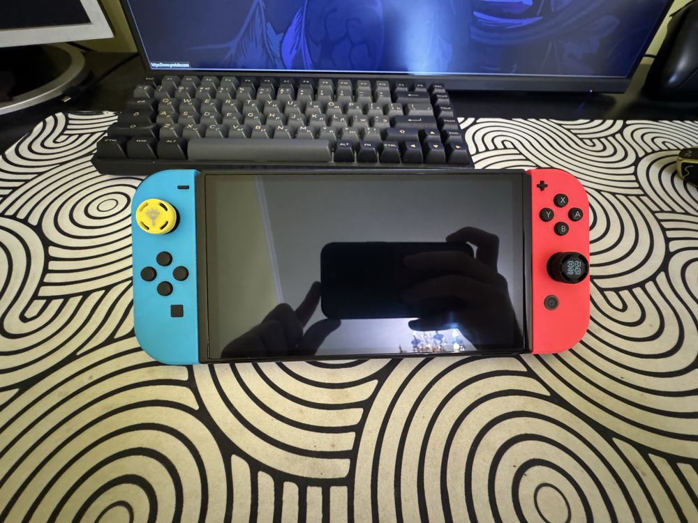 прошитый Nintendo Switch Oled