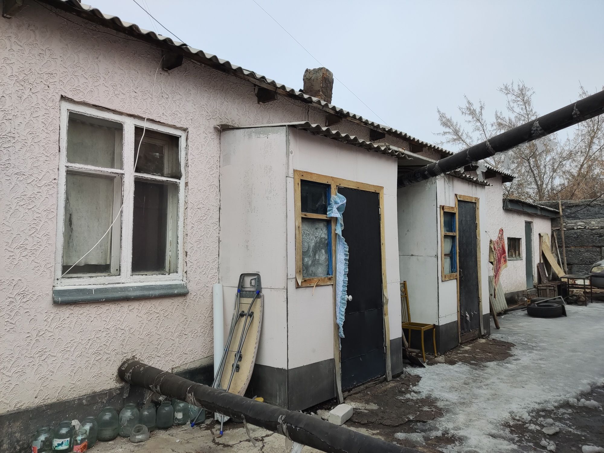 Сдам 2 комн времянку юго-восток левая сторона