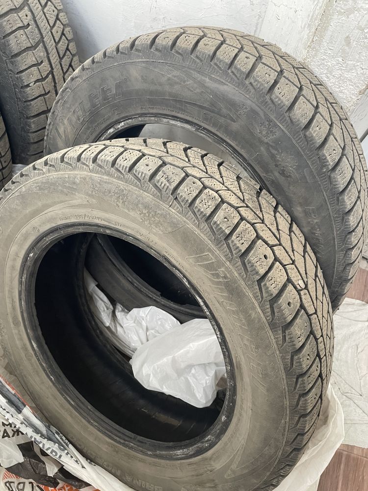 Зимня резина 185/65 R15