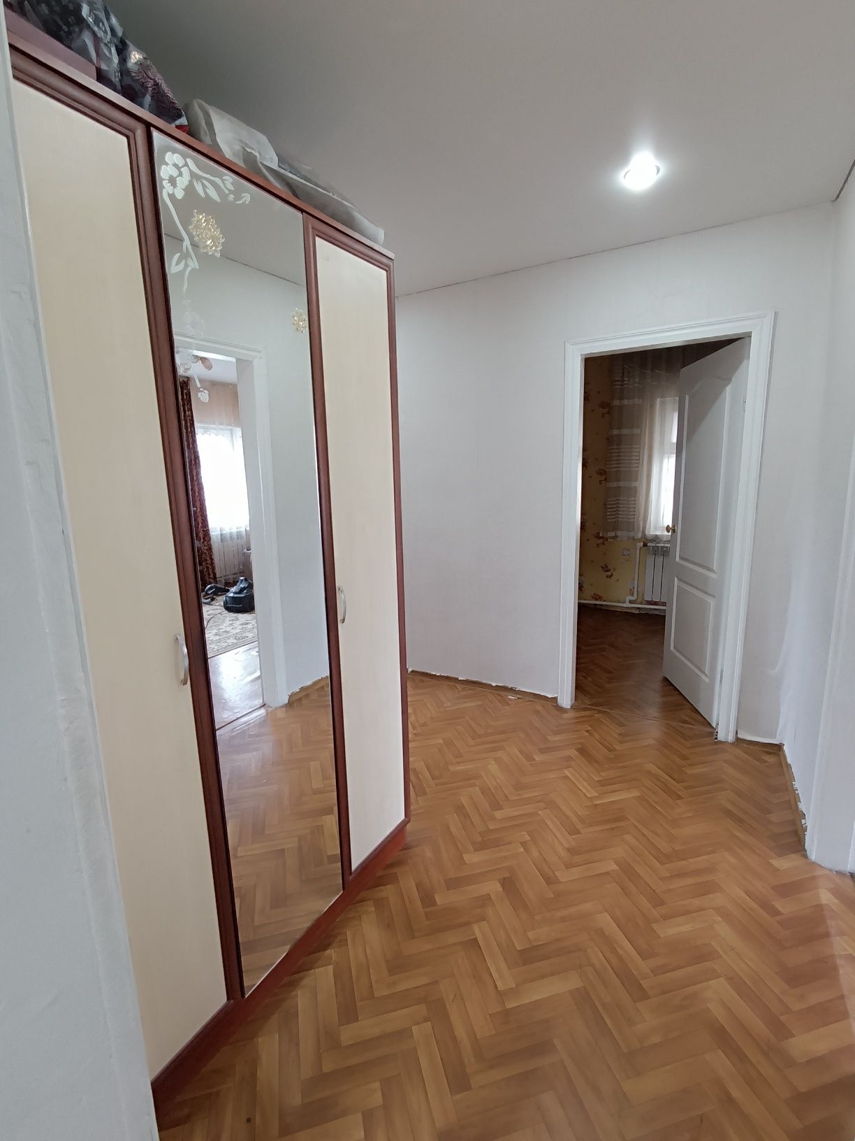 Продам дом  район МДС с центральным отоплением
