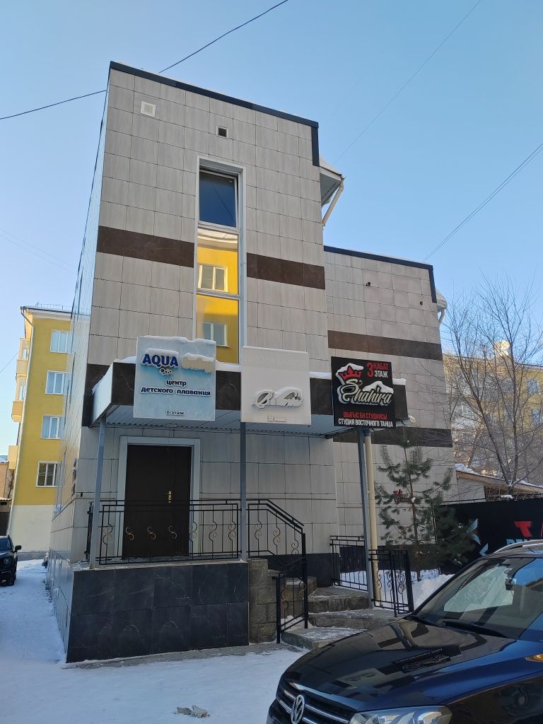 Сдам в аренду помещения 85 кв. м в центре города под офис