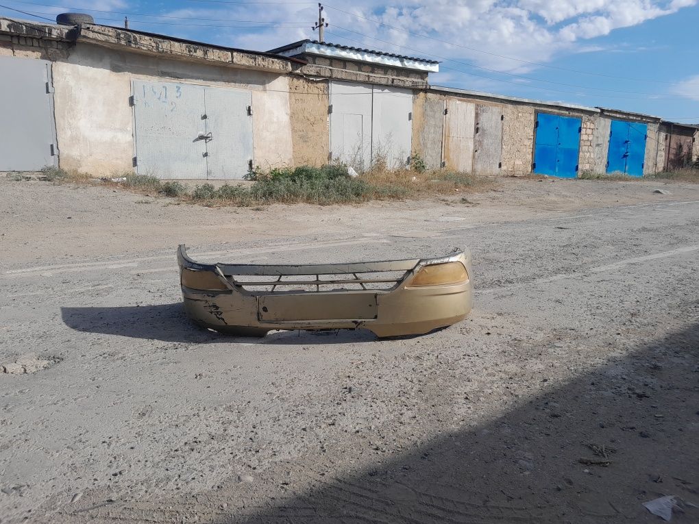 Продаётся бампер передний деу нексия