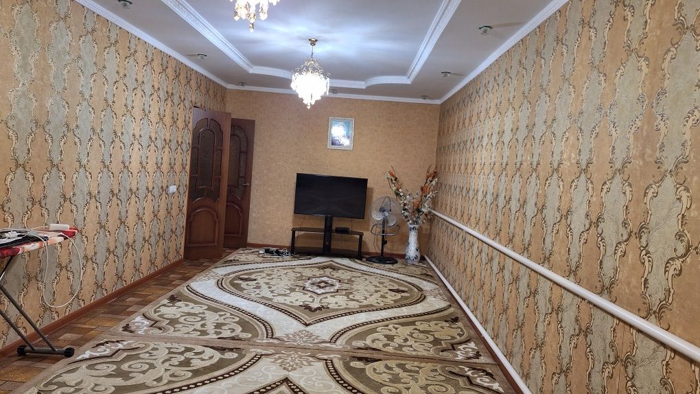 Үй сатылады, тез арада (Дом продаётся срочно)