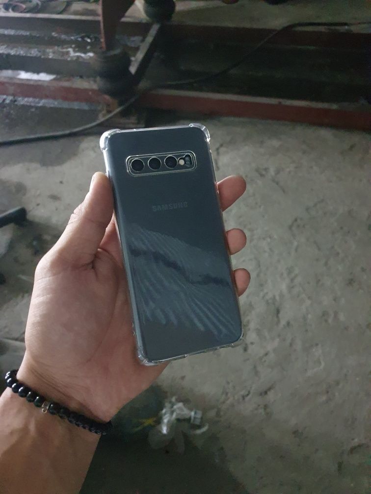 Samsung S10 10 андроид