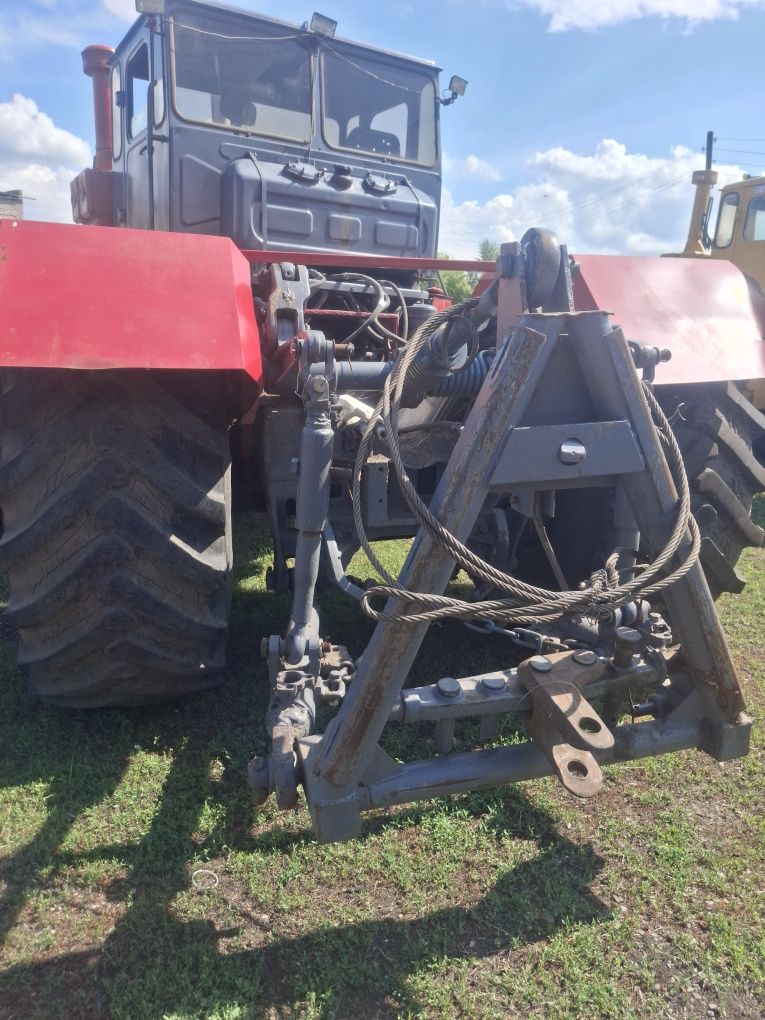 Продам трактор К700