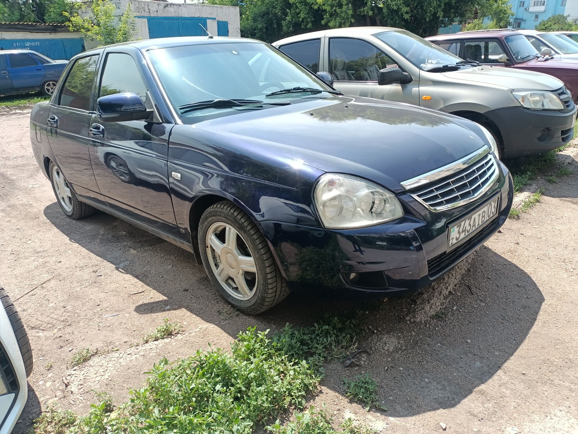 Продам Приору люкс