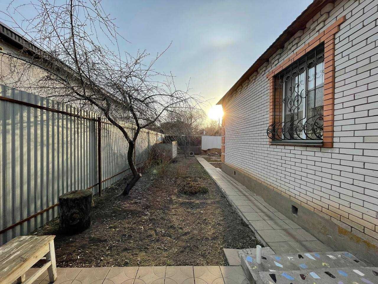 Продается уютный 4-комнатный дом в районе Московского рынка