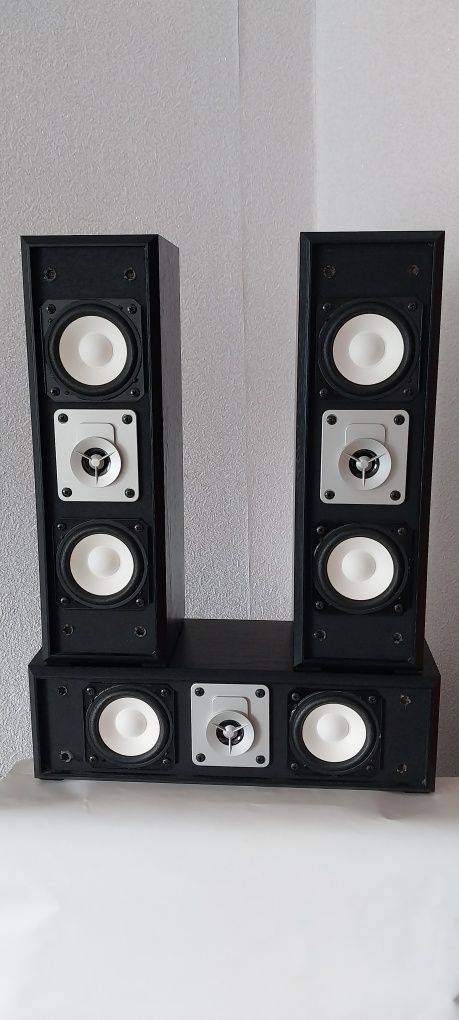 CD-проигрыватель  TEAC  .