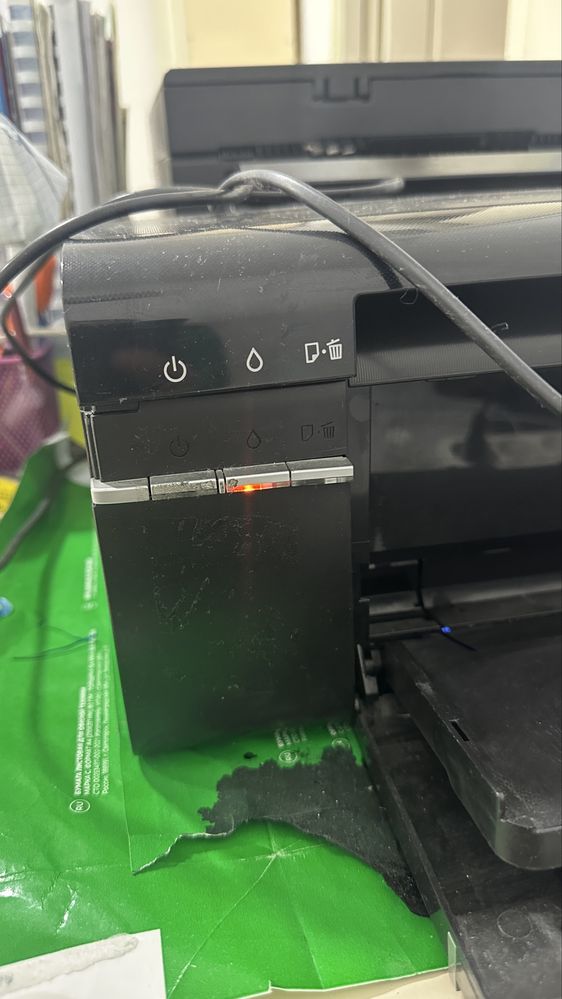 Цветной принтер Epson p50