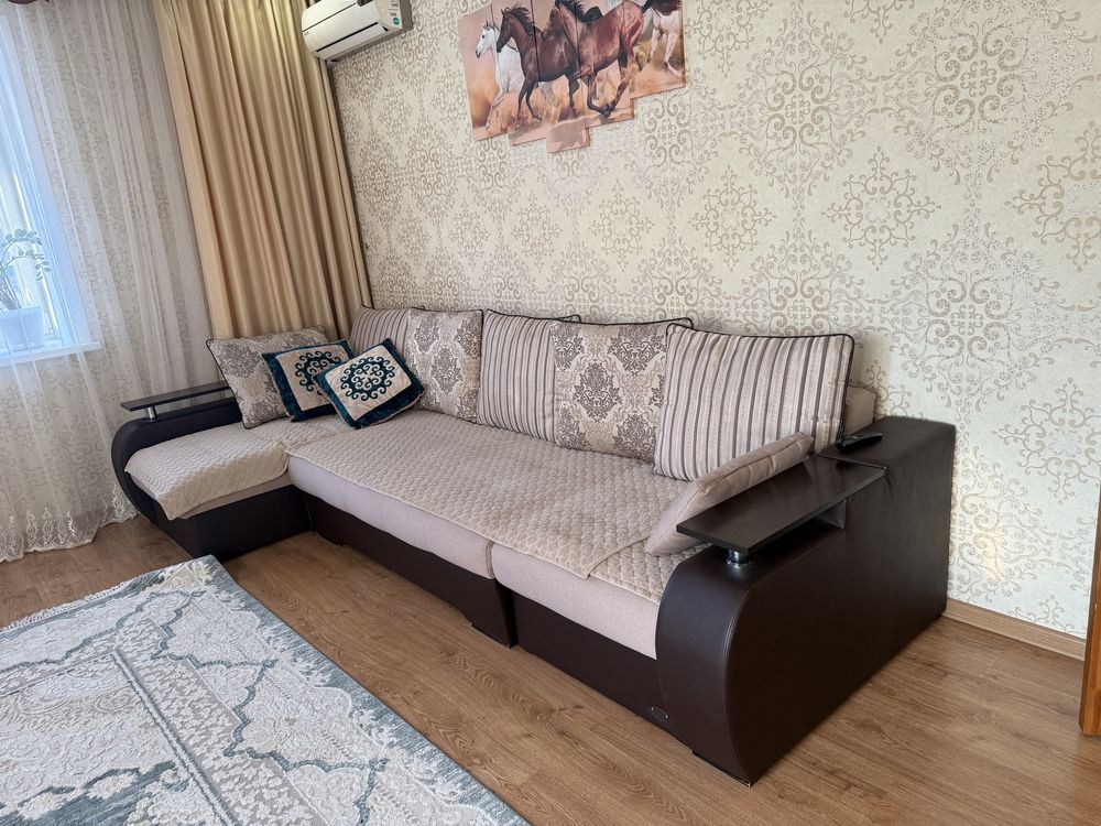 Продам диван  пр.белрруссия  в хорошем сострянии длина 3.20