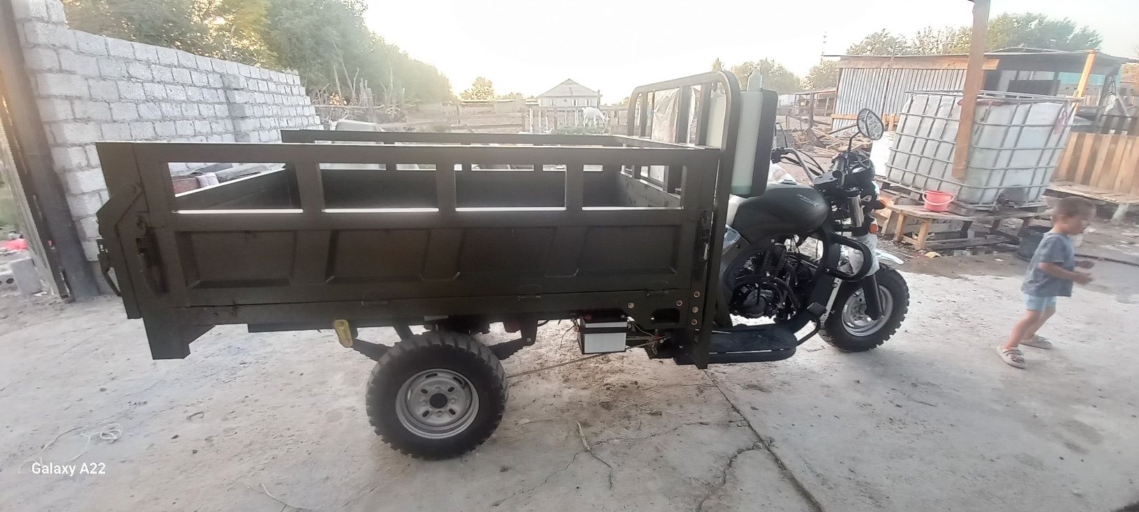 Трицикл бензиновый